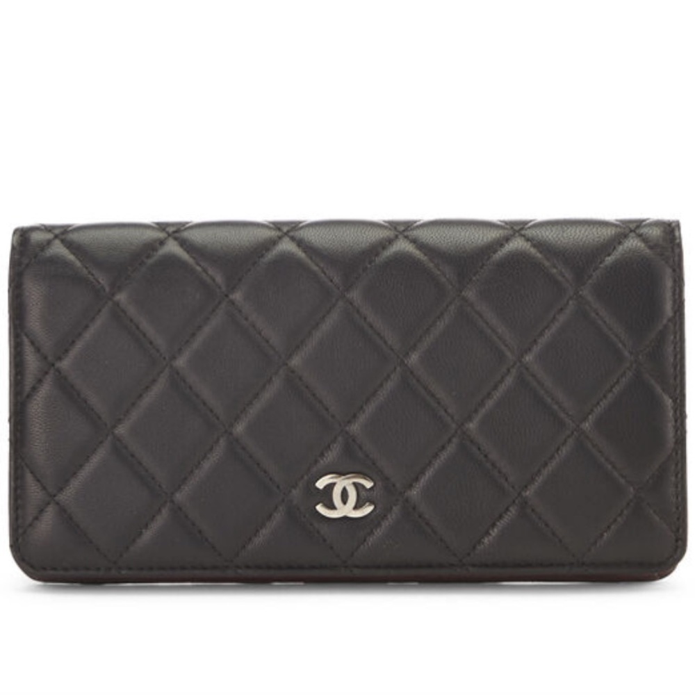 CHANEL Quilted Caviar Trifold Classic Flap Wallet - Picture 1 of 13